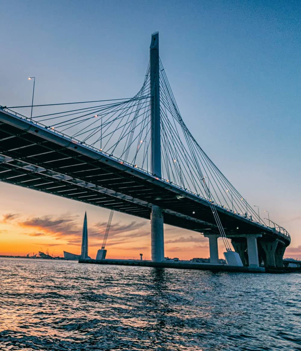 Фотография экскурсии Современный Петербург на катере для ценителей редких видов и впечатлений 1