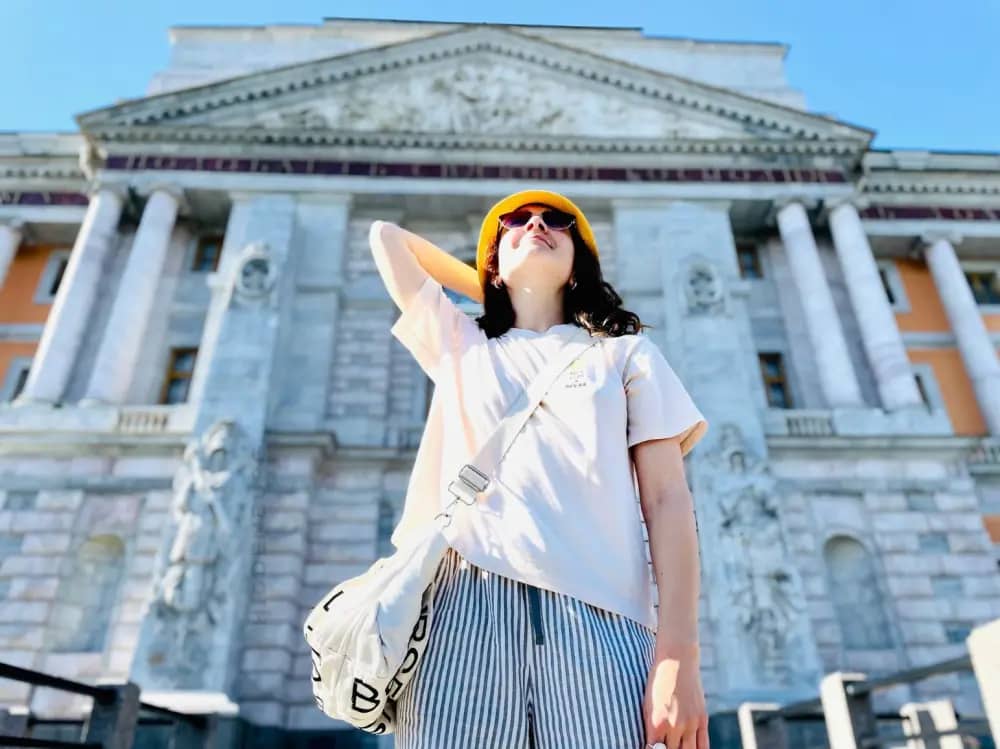 Фотография экскурсии Гуляем как петербуржцы: неочевидные красоты центра с местным гидом 1