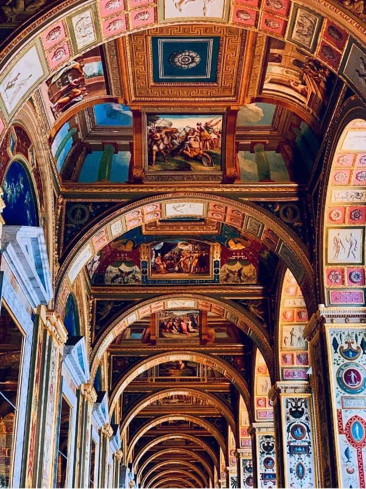 Фотография экскурсии Экскурсия-квест для детей «Новый год в Зимнем дворце» ❄️ 1